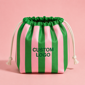 Eco-Friendly Storage Foldable Toiletry Cosmetic Bag Custom Embroidery Logo Polyester Make Up Drawstring Bag - Product Image 4