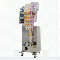Machine d'emballage VFFS pour pistaches, noix de cajou, amandes, noix et pecans, avec remplissage volumétrique par godet et codage de date