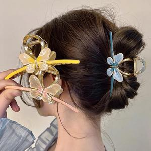YJL Elegante Fermacapelli Grande in Metallo a Forma di Farfalla, Classico e Raffinato, Accessorio Moda per Ragazze - Product Image 2