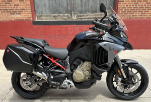 Motocicleta Deportiva Multistradas V4 S 2025 - Product Image 3