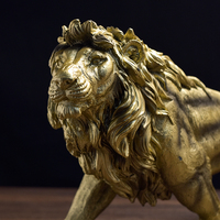 Statue de lion en résine faite à la main pour la décoration intérieure Figurines d'animaux Sculptures de lion Articles de décoration Artisanat en résine Ornements simulés