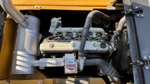 Pelleteuse sur chenilles d'occasion bon marché SANY SY215H Machines de construction d'occasion en bon état - Product Image 4