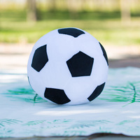 Oreiller de ballon de football en peluche personnalisable en usine jouet de football en peluche à quantité minimale de commande bas pour enfants ornements jouets de basket-ball et de volley-ball