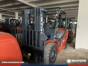 รถยก<span class=keywords><strong>15</strong></span>ตันรถยกเครื่องยนต์ดีเซล CPCD150รถยกยี่ห้อของจีน - Product Image 4