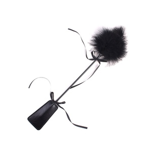 All'ingrosso Flogger in pelle di piume Bdsm Fetish sculacciate Play frusta solleticata Flirt frusta per prodotti <span class=keywords><strong>SM</strong></span> - Product Image 1
