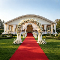 Chapiteau de mariage à structure libre de 500 m² pour grandes cérémonies et banquets en plein air