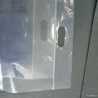 Sac en plastique transparent à fermeture éclair avec logo personnalisé avec poignée emballage à fermeture éclair transparent PE pour t-shirts vêtements et chaussettes
