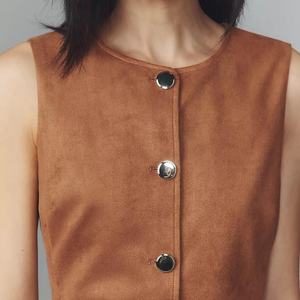 Vestido Casual de Verano Endless Rose, Sin Mangas, Mini, con Bordado Floral, Decoración de Encaje Calado, Logotipo Frontal, Natural - Product Image 2