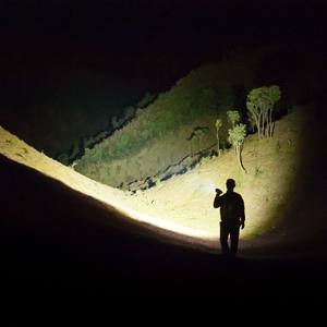 Сверхмощные фонари Nextorch flash light 100000 <span class=keywords><strong>lumen</strong></span> defensa персональный светодиодный фонарик Фонарь кемпинговый фонарь - Product Image 3