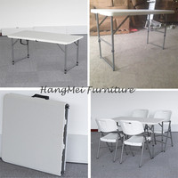 Table pliante en plastique blanc de 6 pieds en gros, cadre en métal durable, légère, imperméable, pour hôtel, salle à manger, banquet, conférence, restauration