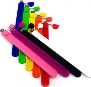 Bracelet USB en silicone coloré pas cher, cadeau promotionnel, avec clé USB intégrée - Product Image 4