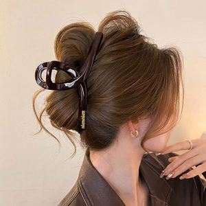 Large Cross-shaped Handmade PC Hair <b>Clip</b> Women's High-End Updo Shark <b>Clip</b> for Back Head 2025 New Style Voluminous Hair Accessory - Product Image 2