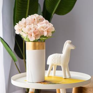 Haiyi - Flor de Hortensia de Seda con 5 Ramas, Flores Artificiales para Decoración de Bodas y Hogar - Product Image 4