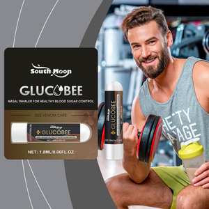 ยาหม่องสูดดมเซาท์มูน กลูโคบี สำหรับควบคุมระดับน้ำตาลในเลือดให้สมดุล ช่วยทำความสะอาดจมูก ให้รู้สึกสดชื่นด้วยอากาศบริสุทธิ์ ผลิตภัณฑ์ดูแลร่างกายแบบแท่ง - Product Image 2