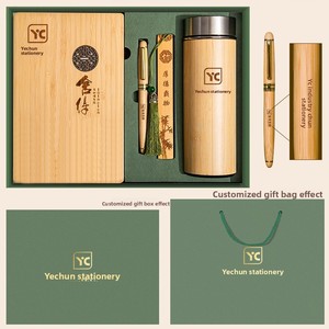 Ensemble de carnets en bois, style luxe léger haut de gamme, bloc-notes professionnel A5, design visuel saisissant, options de personnalisation, cadeau - Product Image 4