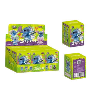 Collection de figurines miniatures mignonnes d'extraterrestres et de compagnons roses, inspirées des séries d'anime, avec un thème nœud et cœur, pour les fans. - Product Image 6