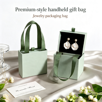 Sacs cadeaux portables, sacs à bijoux, boîtes à bijoux, y compris des boîtes coulissantes pour boucles d'oreilles et emballages d'accessoires