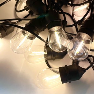 Luces LED Solares con Sensor de Movimiento para Exteriores, Colores RGB, IP65 Impermeables, Luz de Seguridad con Batería Incluida para Jardín - Product Image 4