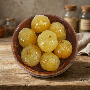 Pepinillos Picantes de Amla Premium de Alta Demanda, Receta Tradicional Auténtica India, Achar Saludable con Sabor Delicioso, Conservado en Aceite, 25 kg, Listo para Consumir - Product Image 1