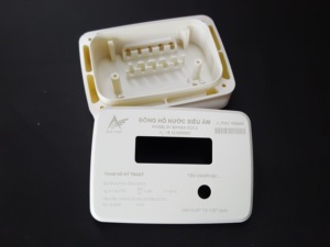 Boîtier de compteur d'eau en plastique moulé par ultrasons REDECO, résistant aux hautes températures, sur mesure, industriel, OEM/ODM Vietnam - Product Image 1