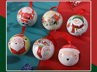 Boîte à bonbons en fer blanc de Noël de haute qualité avec impression personnalisée, boîte à chocolat en forme de boule avec ruban