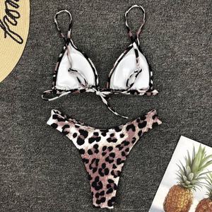 Conjunto de bikini brasileño de 2 piezas con estampado lindo y estilo surf, novedad 2026, con logo en la cintura - Product Image 2
