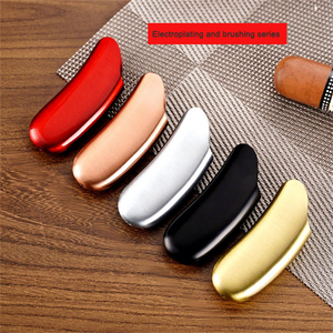 Accessori per Sigarette Personalizzati di Alta Qualità, Portaaccendino a Forma di Banana in Lega di Zinco Dorato, Custodia per <span class=keywords><strong>Accendino</strong></span> J5 - Product Image 3