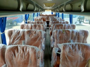 Autocar <span class=keywords><strong>de</strong></span> tourisme <span class=keywords><strong>de</strong></span> luxe d'occasion à 36 places, sièges inclinables confortables, <span class=keywords><strong>grand</strong></span> espace <span class=keywords><strong>de</strong></span> rangement pour les voyages en groupe - Product Image 6