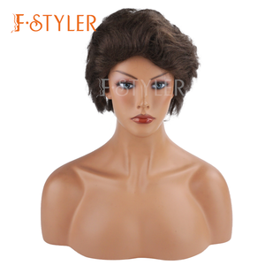 FStyler <span class=keywords><strong>วิก</strong></span><span class=keywords><strong>ผม</strong></span>ลอนแบบ<span class=keywords><strong>สั้น</strong></span>ทรงหลวมสำหรับผู้ใหญ่ชายและหญิง<span class=keywords><strong>ผม</strong></span>เส้นใยสังเคราะห์สีน้ำตาลเข้มสำหรับใส่ได้ทุกวัน<span class=keywords><strong>วิก</strong></span><span class=keywords><strong>ผม</strong></span>สำหรับงานปาร์ตี้ - Product Image 1