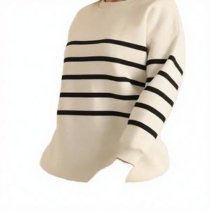 Sudadera Enyami de Alta Calidad, Acrílica, Transpirable, con Bordado Chenille, Diseño Personalizado en la Parte Delantera, Antiencogimiento, Informal, para Mujer - Product Image 3