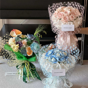 Đầy màu sắc hình trái tim in Giấy bóng kính hoa bó hoa giấy gói nhựa không thấm nước trong suốt OPP chất liệu - Product Image 4