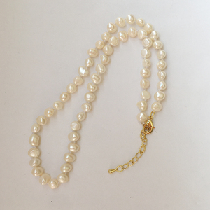 <span class=keywords><strong>Collana</strong></span> Choker 16 Pollici+5 CM, <span class=keywords><strong>Perle</strong></span> d'Acqua Dolce 100% Naturali, <span class=keywords><strong>Perle</strong></span> <span class=keywords><strong>Barocche</strong></span> 6 MM Annodate, Durevole, Chiusura Placcata in Oro 18k - Product Image 5