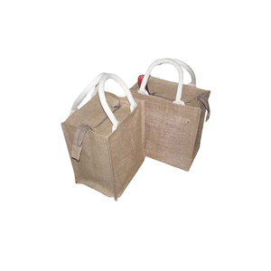 Petit sac fourre-tout en jute fait main de haute qualité avec logo personnalisé et poignée en corde Cadeau écologique au meilleur prix à vendre - Product Image 1