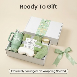 Coffret Cadeau de Luxe Lunaire Vert pour Femmes – Boîte Spa Relaxante avec Gobelet de 40oz, Cadeaux d'Anniversaire pour Maman, Amie, Sœur - Product Image 3