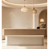 Comptoir de réception moderne et minimaliste laqué brillant – Bureau d'accueil pour entreprise et magasin
