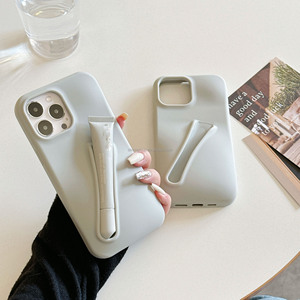 Nuova custodia creativa per telefono con rossetto per <span class=keywords><strong>Apple</strong></span> <span class=keywords><strong>iPhone</strong></span> 15 14 13 12 <span class=keywords><strong>11</strong></span> <span class=keywords><strong>Cover</strong></span> <span class=keywords><strong>Cover</strong></span> <span class=keywords><strong>Cover</strong></span> per telefono in <span class=keywords><strong>Silicone</strong></span> con lucidalabbra Max - Product Image 2