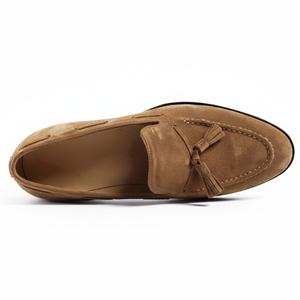 Mocassins en daim pour hommes, luxe discret, faits main, en daim de veau véritable, à enfiler, à pampilles, chaussures décontractées élégantes pour l'été et les vacances - Product Image 3