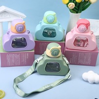 Bouteille d'eau en plastique 550 ml motif nuage de dessin animé pour enfants, anti-chute, avec paille et sangle, idéale pour l'été