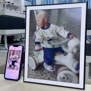 กรอบรูปดิจิตอล E-Ink ระบบแอนดรอยด์ ขนาด 13.3 นิ้ว พร้อมหน้าจอป้องกันแสงสะท้อน รองรับ WiFi 2.4GHz ระบบจัดการเนื้อหาบนคลาวด์ เหมาะสำหรับร้านค้าปลีกในร่ม - Product Image 1