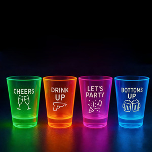 <span class=keywords><strong>Verre</strong></span> à shot lumineux LED 2oz, petite tasse à liqueur pour fêtes et occasions spéciales, logo personnalisable, nouveauté créative, vaisselle à <span class=keywords><strong>vin</strong></span> portable - Product Image 5