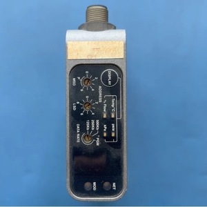 Débitmètre Celerity IFC-125C 300SCCM CF4 pour gaz, en aluminium, à section variable - Product Image 5
