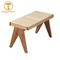 Chaises de restaurant en bois massif avec assise en rotin, design nouveau, structure en bois, pieds triangulaires stables