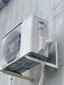 2HP Model AC <b>Wall</b> Mount Rack 18000 - 24000 BTU Optimized Airflow Design <b>For</b> Better Cooling Efficiency - Product Image 1