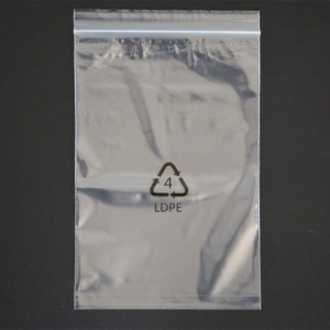 Fournisseur en gros de sacs à fermeture éclair en PE transparent de 4*6 cm (1,6*2,4 pouces) avec barrière contre l'humidité pour le rangement des pulls - Product Image 5