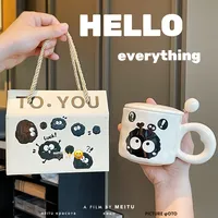 Mug en céramique à motif de dessin animé mignon avec couvercle à vis, idéal pour les filles et les couples, cadeau de Chine continentale