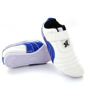 Chaussures unisexes TIANYIER pour Taekwondo et Wushu avec semelle extérieure multi-matériaux résistante à l'usure, respirante et antidérapante - Toutes saisons - Product Image 4