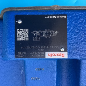 R901125761 4WRL27E430S-3X/G24EZ4/M วาล์วควบคุมทิศทางแบบสัดส่วน 430 ลิตร/นาที ไฮดรอลิกควบคุมการไหลสูง - Product Image 4