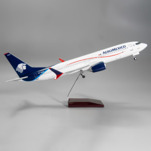 Resin And Metal <strong>Aircraft</strong> <strong>Model</strong> Boeing 737 MAX 8 Aeromexico Airplane <strong>Model</strong> 1/85 Scale Wholesale OEM