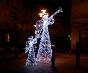 Éclairage LED interactif 3D en forme de forme géante pour festivals en plein air, éclairage paysager de Noël IP65 - Product Image 1