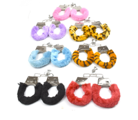 Menottes en peluche métalliques sexy, menottes de poignet et de cheville en peluche, attaches en cuir, alternative métallique, jouet sexuel SM pour couples